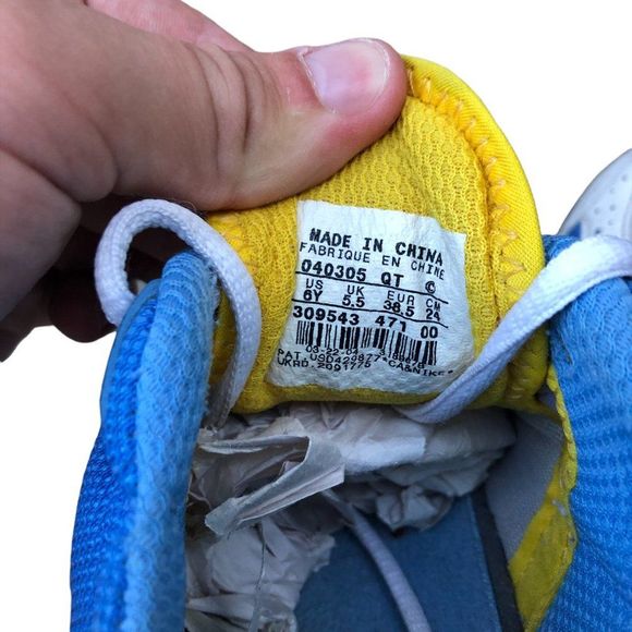 Vintage 2004 Nike Shox 'UNC' University Gold Size 6 - Picture 5 of 14